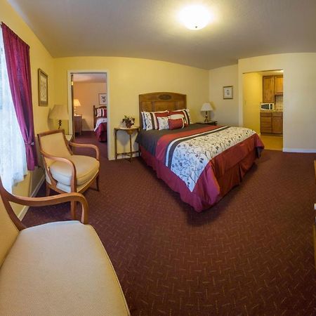 Historic Cary House Hotel Пласервилл Экстерьер фото