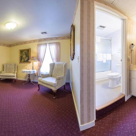 Historic Cary House Hotel Пласервилл Экстерьер фото